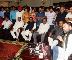 Rahul Gandhi PC at MCA Club (4)
